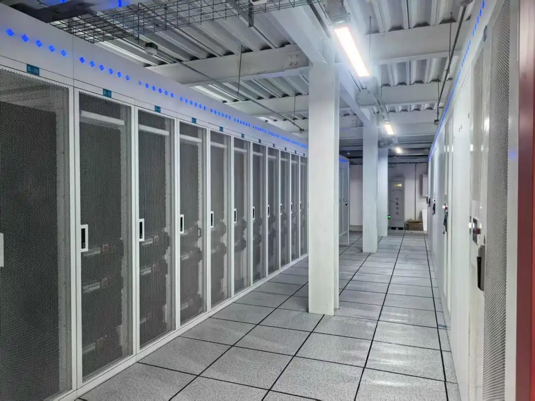 启东15万亩海水池塘“旧塘”爬“新蟹” 亩均净增收3500余元